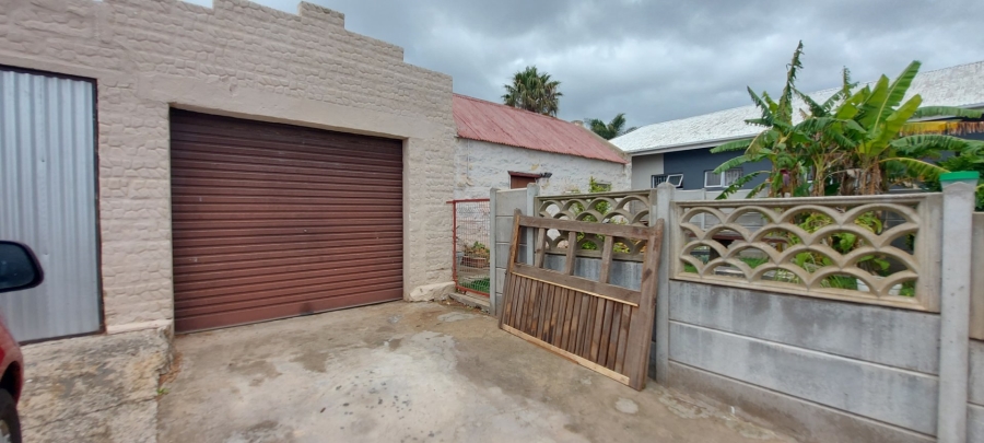 4 Bedroom Property for Sale in Albertinia Western Cape